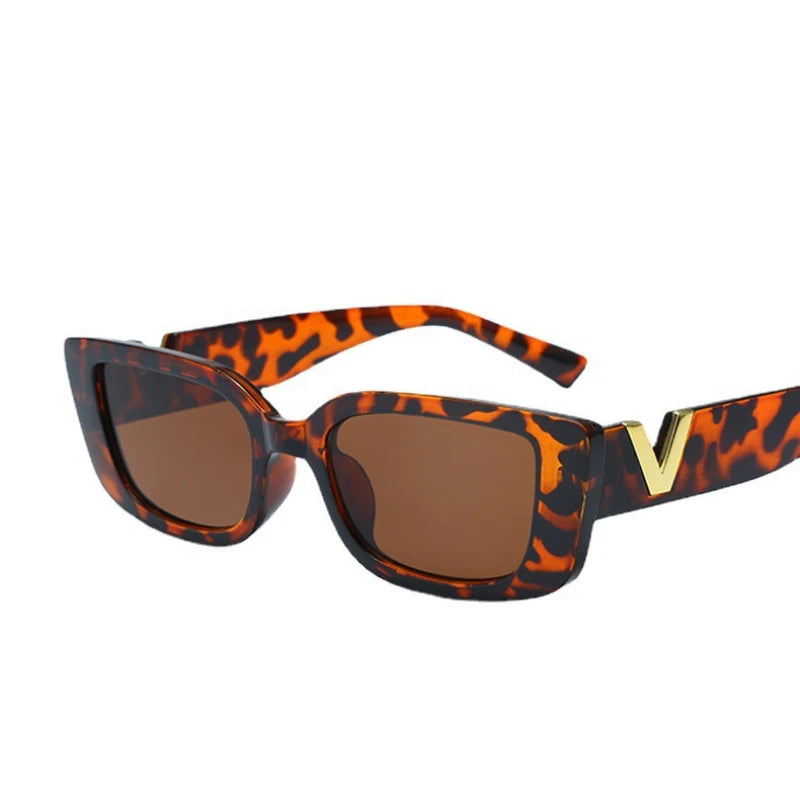 Lunettes de soleil cat eye rétro cool pour femmes, 2025 lunettes de soleil de luxe pour hommes, lunettes en gelée à la mode avec charnières en métal